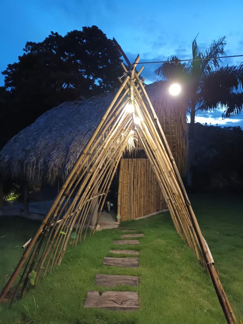 לאס טרנאס Samo Eco Lodge מראה חיצוני תמונה